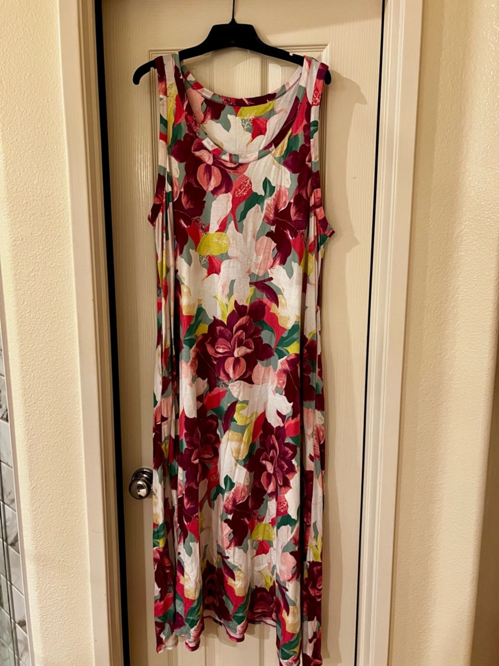 Soft Surroundings Floral Maxi Dress in White, Pink, Green